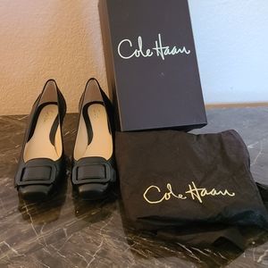 NEW!NWB leather w/dust cover Cole Haan Black Pumps